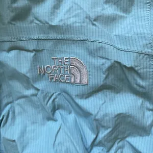 The North‎ Face HYVENT Blue Hoodie Jacket Full Zip Women's Size SMALL thumbnail 3