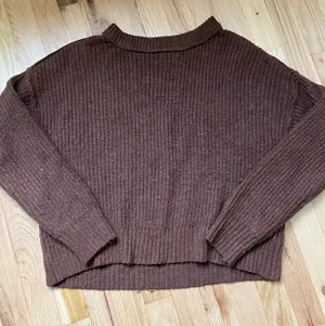 American Eagle Sweater thumbnail 1