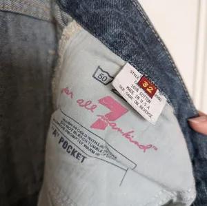 7 FOR ALL MANKIND "A" Pocket Jeans Mid Rise W32 Medium Wash USA Made thumbnail 5