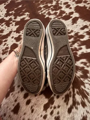 Classic‎ Low-Top Converse Sneakers - Gray thumbnail 4