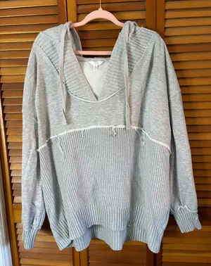 Sweater Gray Size XL thumbnail 1