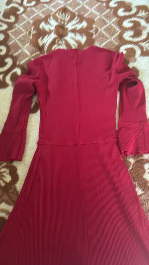 Reformation red dress  thumbnail 4