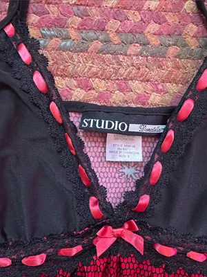 Y2K Studio Donatella BABY DOLL V NECK CAMI with RED LACE PRINT Trim thumbnail 2