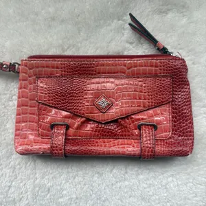 Simply Vera Vera Wang Red Crocodile Embossed Wristlet Clutch Wallet Bag‎ thumbnail 2