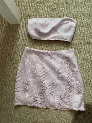 superdown Revolve Two Piece Pink Snake Set thumbnail 3