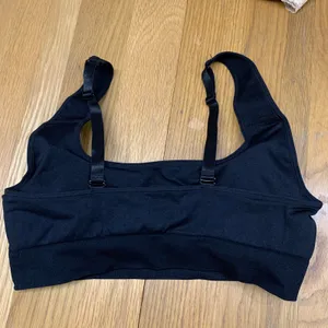 Puma Womens Black Seamless Square Neck Sports‎ Bra XL Adjustable Straps RN100759 thumbnail 2