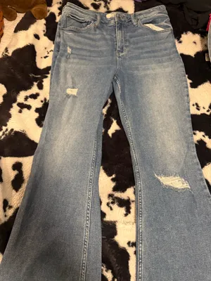 Idyllwind Women'S Arbor Medium Wash Outlaw High Rise Flare Super Stretch Denim Jeans thumbnail 2