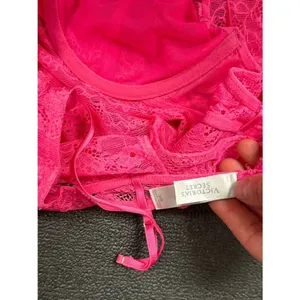 Victoria’s Secret pink lace top thumbnail 3