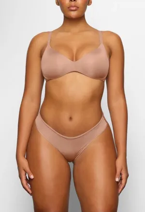 NWT SKIMS Wireless Form lightly lined T-Shirt Bra in‎ Sienna 34DD $54 thumbnail 1