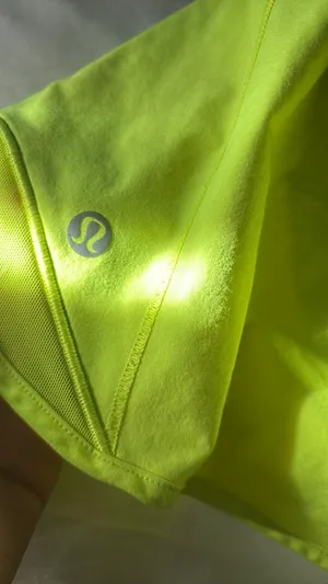 Lululemon Shorts Hotty Hot 4" thumbnail 2