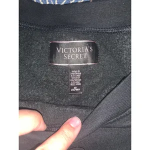 Victoria’s Secret size medium black crew neck sweatshirt pullover logo shiny thumbnail 4