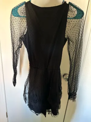 Long sleeve black romper Size M thumbnail 3
