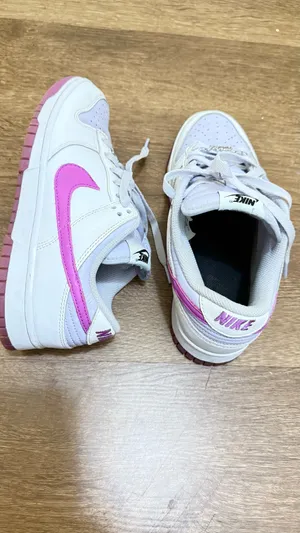 Nike Dunk Low women’s Shoes Size 7.5 thumbnail 6