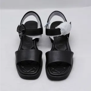 Aerosoles Women Platform Sandals Size 6 Black Comfort Block Heel Everyday Shoes thumbnail 3