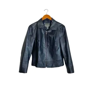 Vintage 90s Y2K Women's Black Genuine Leather Zip Front Biker Jacket thumbnail 2