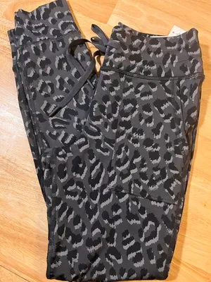 Aerie Medium OFFLINE By Jacquard Peak Legging BNWTS $54.95 thumbnail 1