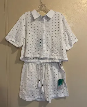 NWT True Destinations Eyelet Cover-Up Shirt and Shorts Set sz L thumbnail 1