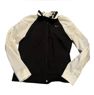 Vintage Nike Black Wind Breaker Jacket thumbnail 1