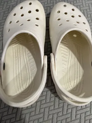 Crocs White Unisex J 4 Women’s 6 Classic Clogs boys women’s men thumbnail 6