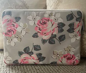 Canvaslife Women’s Padded Canvas Laptop Sleeve thumbnail 2