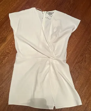Zara top thumbnail 1