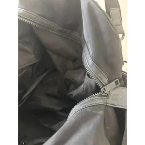 Lululemon Out of Range Black Duffle Overnight Gym Weekender Bag Unisex thumbnail 13
