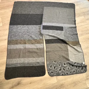 Urban CoCo Gray Patchwork Scarf‎ Blanket Wrap Shawl Acrylic Polyester Blend thumbnail 2