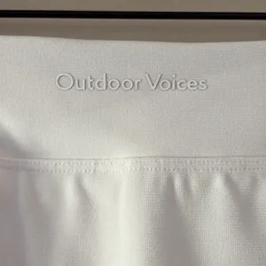 OUTDOOR VOICES Court Skort 4.5″ White Activewear‎ Tennis Pickleball Size L thumbnail 8