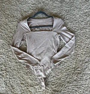 Abercrombie Bodysuit Long Sleeve thumbnail 2