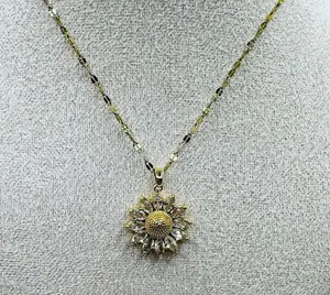 Sunflower Necklace 18K Golden Plated Stainless Steel thumbnail 3
