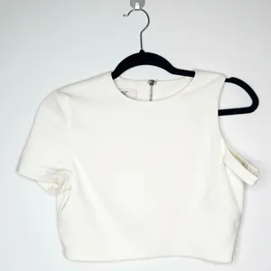 House of CB One Shoulder Short Sleeve Crop Top Women's White Size Small thumbnail 2