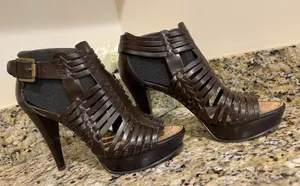 Heels thumbnail 1