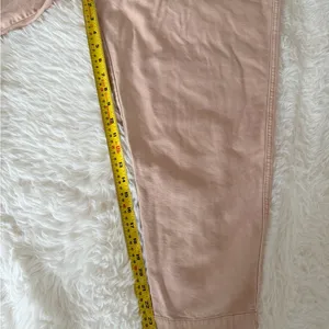Free People Women’s Pinkish Tan Pants - Size Medium thumbnail 6