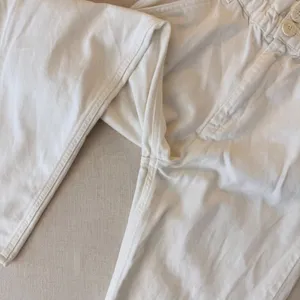 Zara White High Waisted Paperbag Denim‎ Jeans Tapered Leg XS thumbnail 9