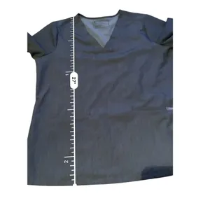 FIGS Technical Collection Casma Scrub‎ Top Women's Medium Graphite Gray thumbnail 7