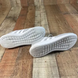 Adidas QT Racer 3.0 Womens 7.5 Gray White Cloudfoam Mesh Running Shoes GY9246 thumbnail 5