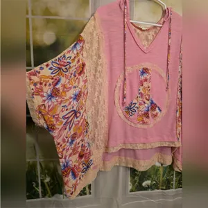 NEW POL Pink Blush Oversized Peace Sign Floral Mixed Media V-Neck Hoodie Top S thumbnail 8