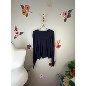 Free People Navy Textured Back Pleated Long Sleeve Blouse - Size - Large thumbnail 2