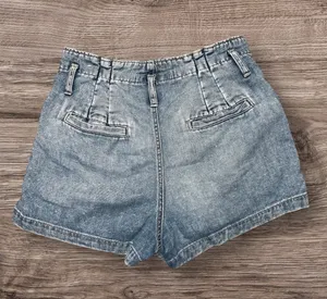 American Eagle Women’s Denim Paperbag Jean Mom Shorts Light Wash Size 4 thumbnail 2