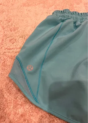 Lululemon Shorts thumbnail 3