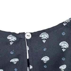 Abercrombie & Fitch Floral Cropped Strappy Lightweight Tank Blouse Size Medium‎ thumbnail 4