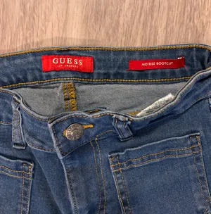 Guess Jeans thumbnail 3