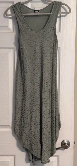 Calstyle Sage Green Embroidered Boho Whimsy Flowy Sleeveless Midi Dress Large thumbnail 1
