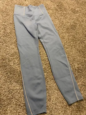 Vuori Women’s Evolve Lunar Blue Athletic Leggings Small thumbnail 4