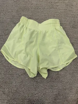 Lululemon Shorts Hotty Hot 4" thumbnail 2