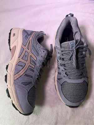 ASICS Women's Gray Mesh Sneaker with Taupe Accents thumbnail 5