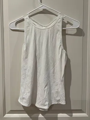Lululemon Tank thumbnail 1