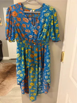 Stunning Cato Boho Floral High-Low Top M thumbnail 2