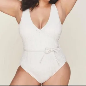 Andie Swim 15B NWT The Belmar One Piece in Coconut Ivory‎ Size Medium thumbnail 1