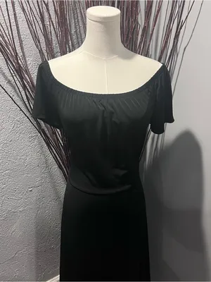 🌸Ve Us Black Off The Shoulder Double Slit Maxi Dress Size Large🌸 thumbnail 3